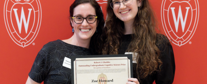 Zoe Howard receiving the Glushko award